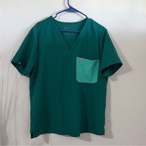 Figs hunter green V-Neck scrub top size XL